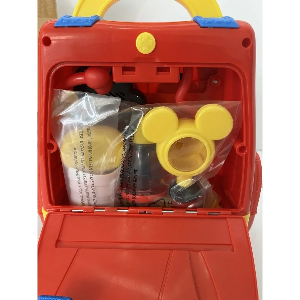 Disney Junior Mickey Mouse Doctor Bag Kit Ages 3-5 - Brand New